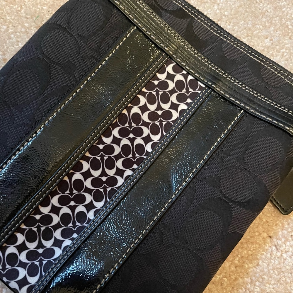 Coach signature crossbody